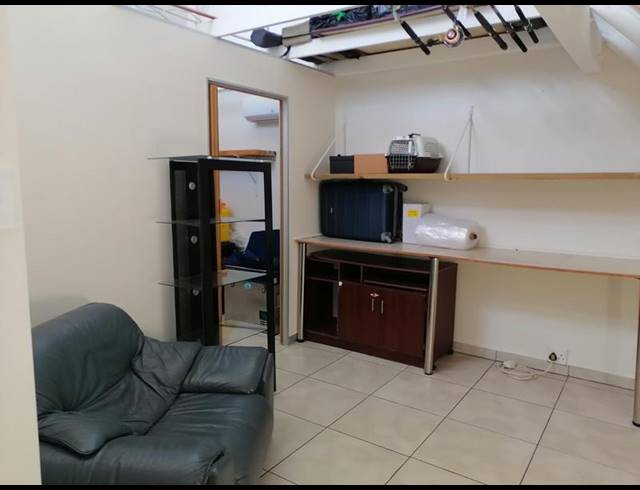 3 BEDROOM TOWNHOUSE FOR SALE IN MEER EN SEE